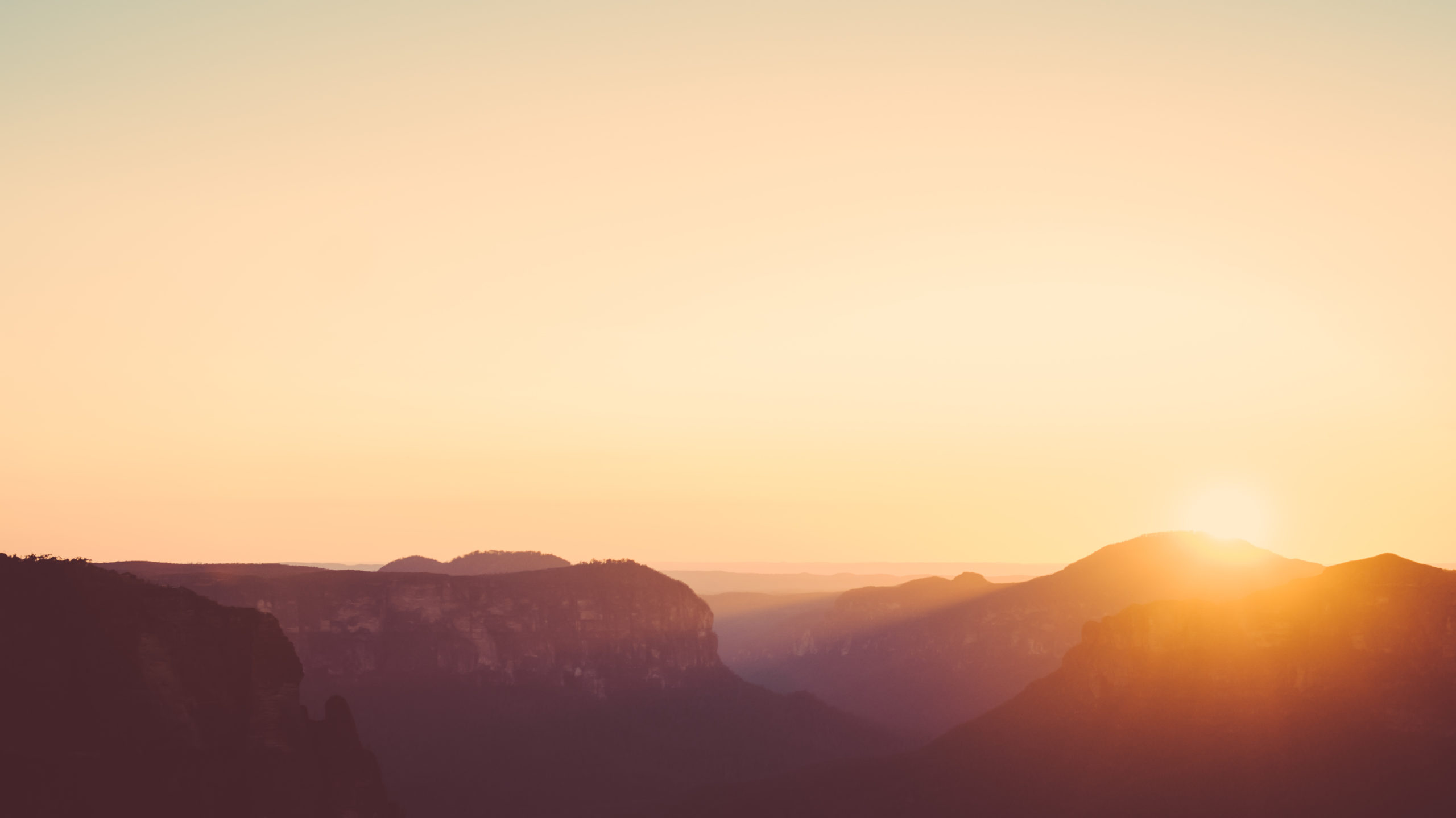 cropped-dawn-landscape-mountains-nature.jpg